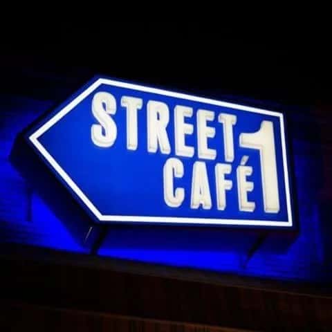 Street 1 Cafe — F6