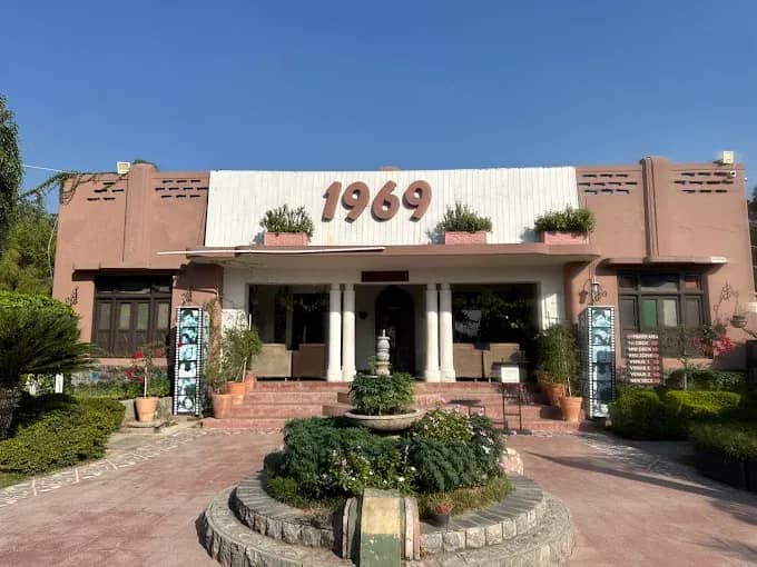 1969 Restaurant