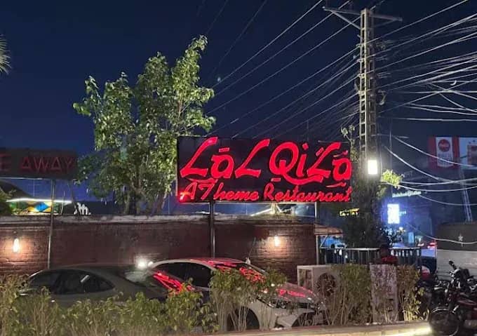 LalQila Restaurant
