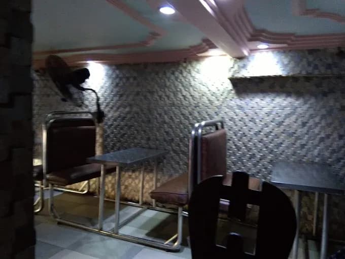 Jama Restaurant 