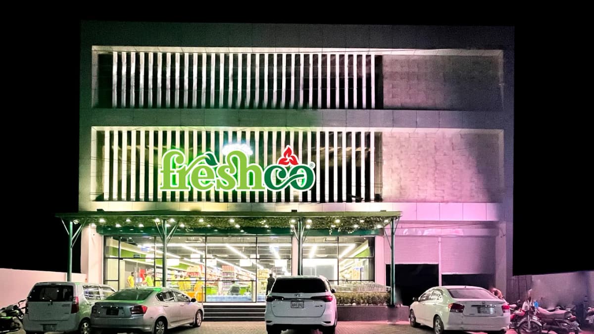 Freshco — Bosan Road
