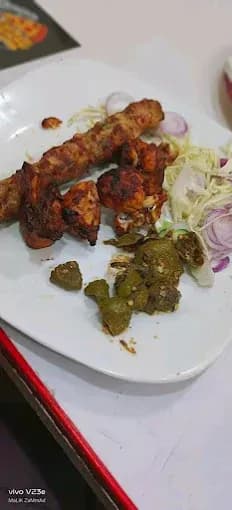 Zaiqa Fast Food
