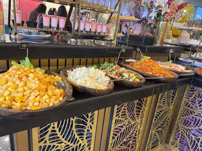 Chahaar Baagh Interior