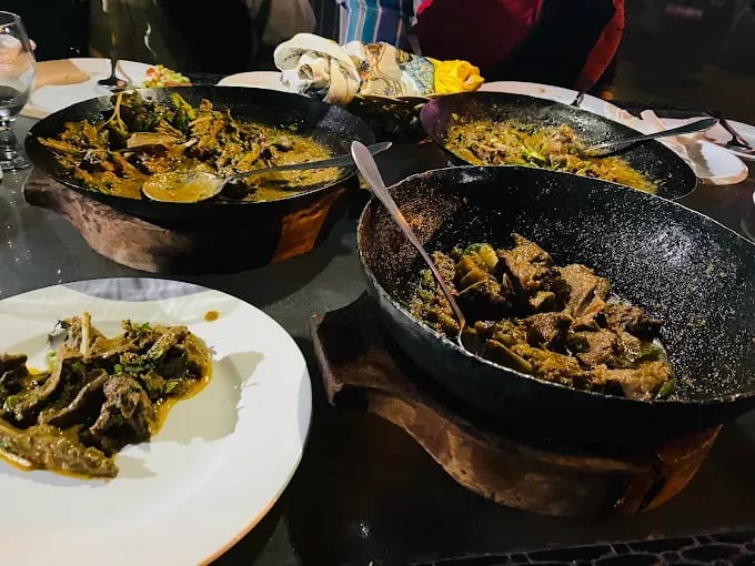 Dera Haq BBQ & Family Restaurant Interior