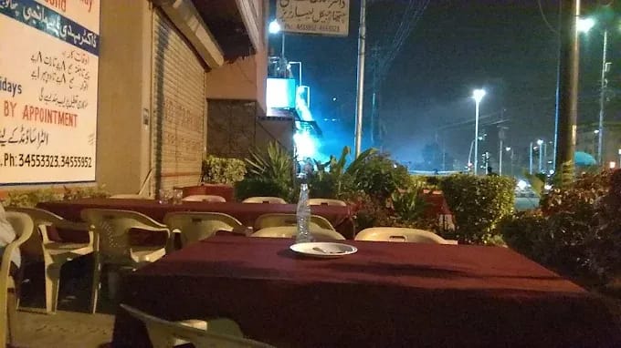 Noorani Kabab House Interior