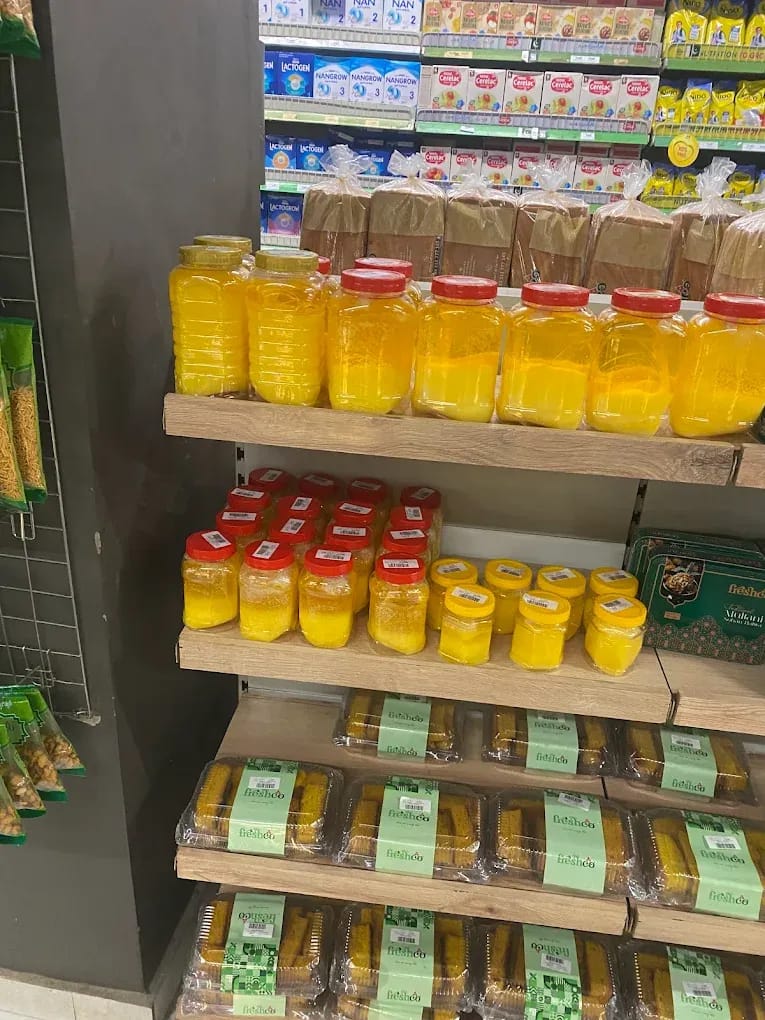 Freshco — Bosan Road Interior