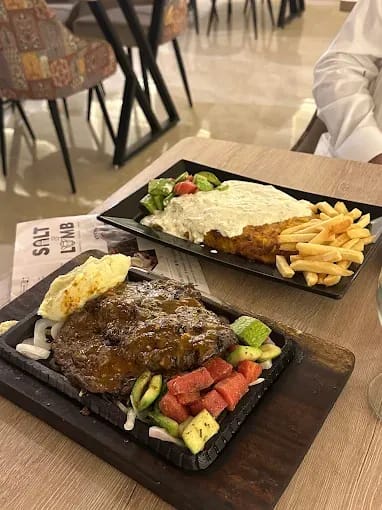 Salt & Lamb Interior