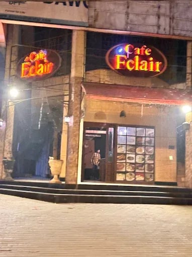Cafe Eclair
