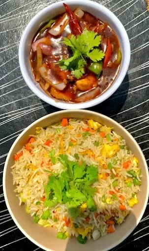 Food view of LingSa Restaurant restaurant