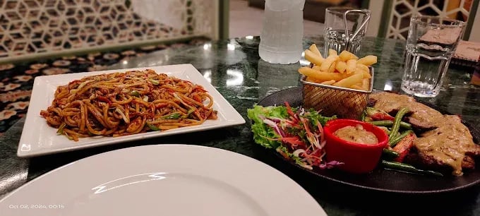 Mailma Restaurant Food