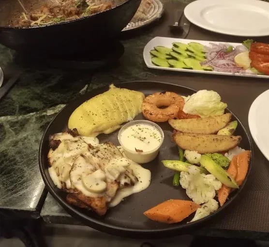 Mailma Restaurant Food