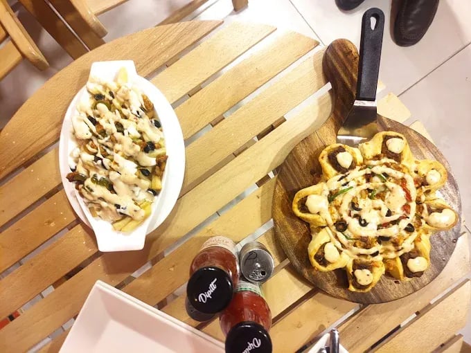 Food view of Pollo Frito  restaurant