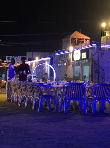 Ravi Huts