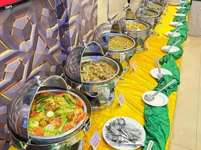 Food view of Yasir Broast restaurant