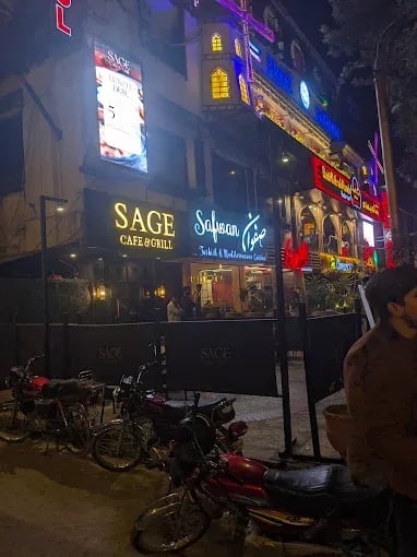 Sage Cafe & Grill