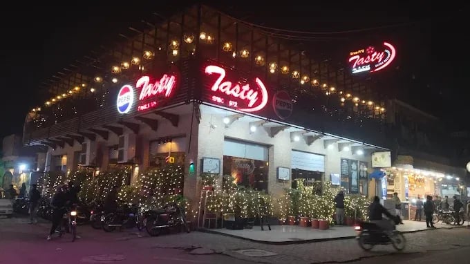 Tasty Student Zaiqa
