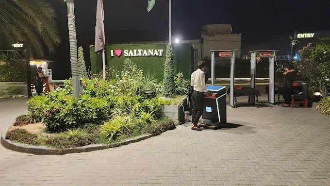 Saltanat Restaurant 