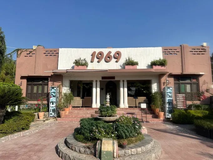 1969 Restaurant