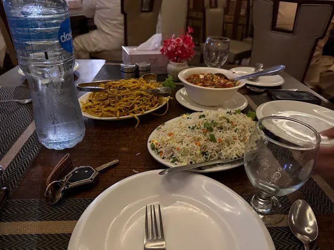 Food view of Tasty Student Zaiqa restaurant