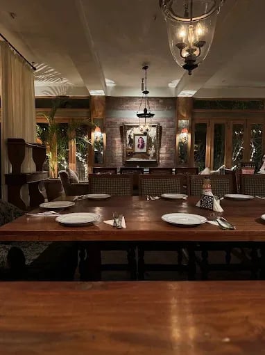 Interior view of Paolas Cosa Nostra restaurant