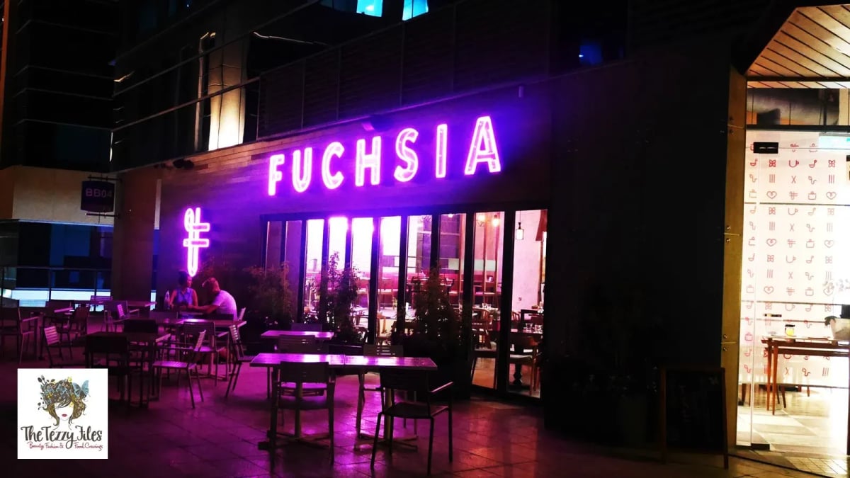 Fuchsia Kitchen