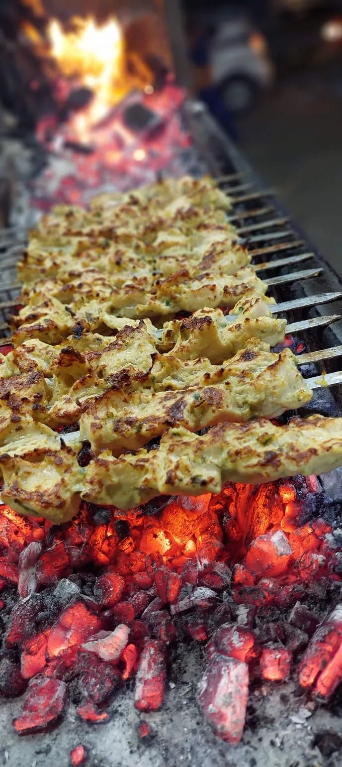 Food view of Al Haaj Bundoo Khan restaurant