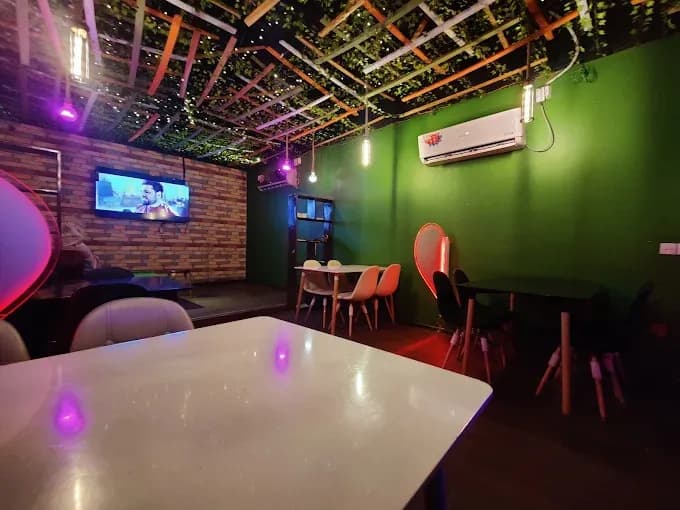 Boys & Birds cafe
