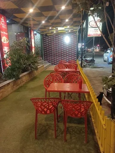 Vibes view of Italian Pizza multan restaurant