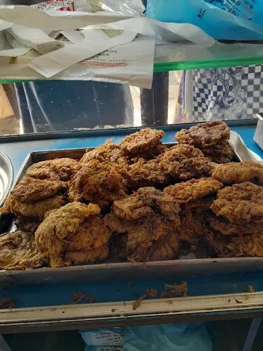 Food view of Mehboob Food Center restaurant