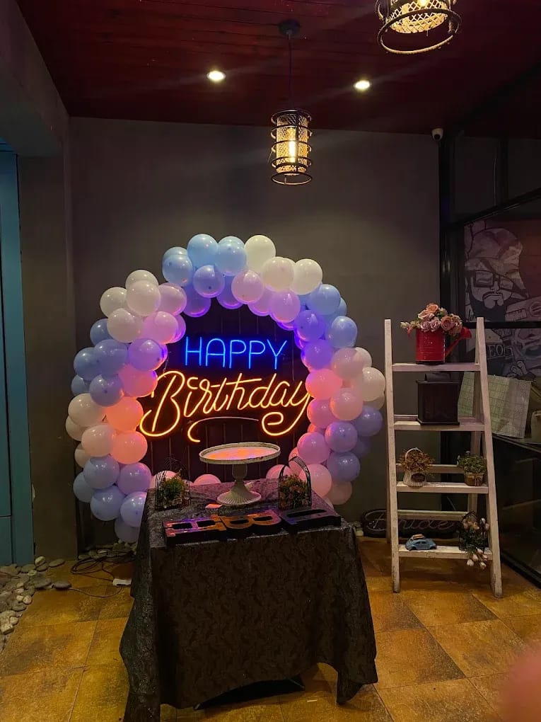 LIT — Gulgasht Colony Interior