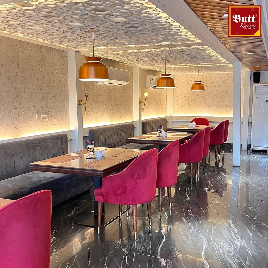 Interior view of Butt Karahi restaurant