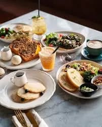 Bistro Noir Interior