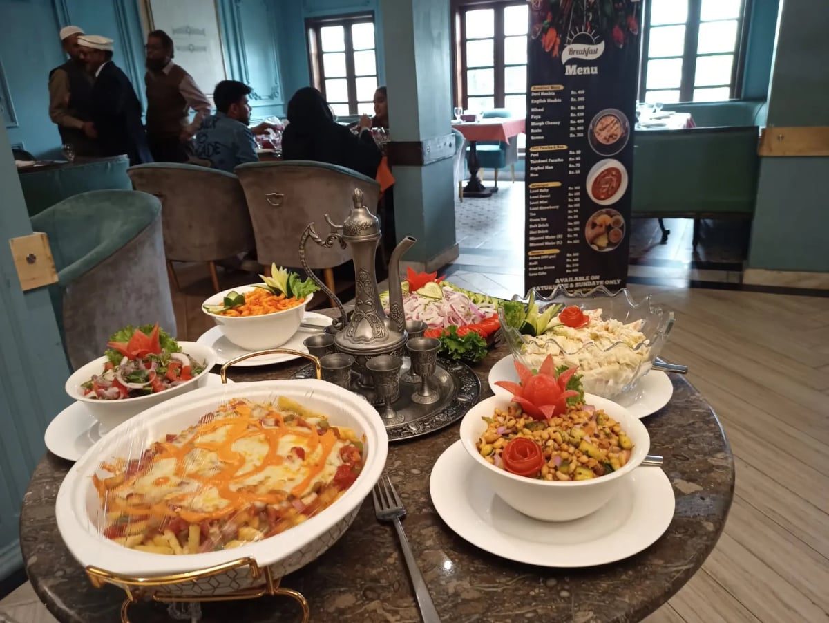 Food view of Royal Taj Restaurant restaurant