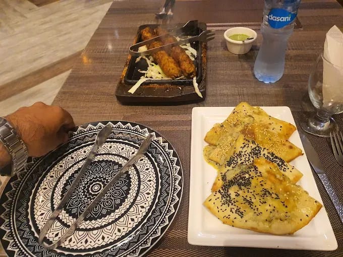 Zouq e Saeed Interior