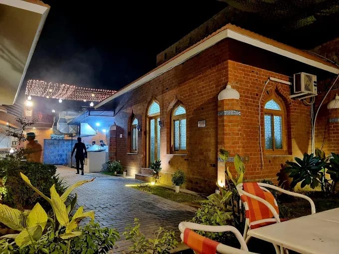 Babul Ziyafat Interior