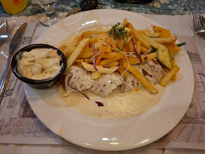 Food view of Tuscany Courtyard restaurant