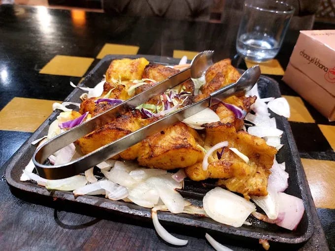 Chaaye Khana Interior