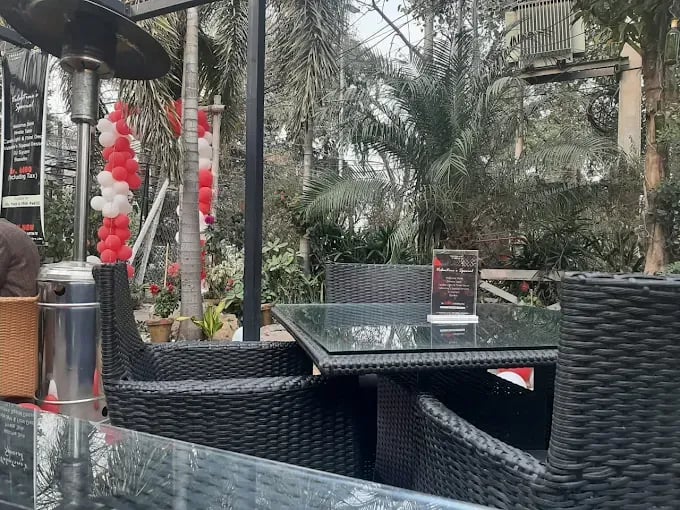 Vibes view of Tenerife Cafe restaurant