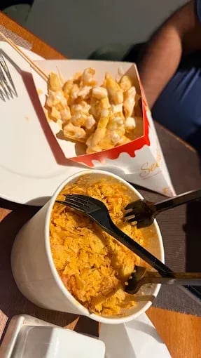 Seen Restaurant Food